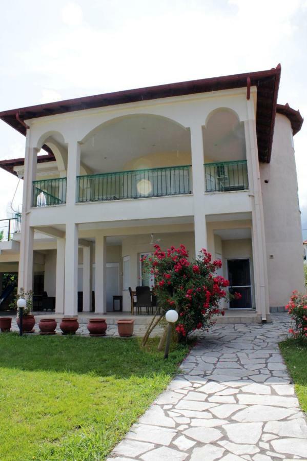 Villa Jenny 렙토카리아 외부 사진